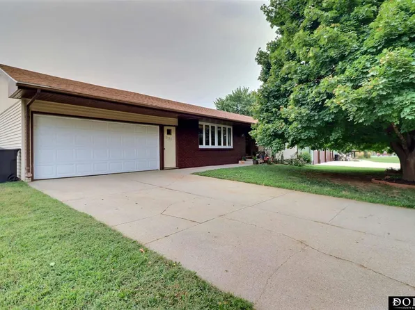 1139 Prinz St, West Point, NE 68788