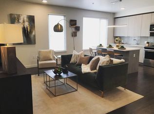 1827 N Grant St UNIT 903, Denver, CO 80203