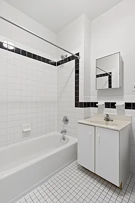 Rented by Brown Harris Stevens | media 9