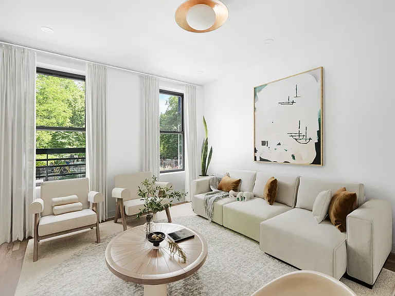 137 Avenue A #2D — Photo 2