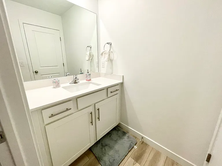 E Chukar Dr — Photo 29