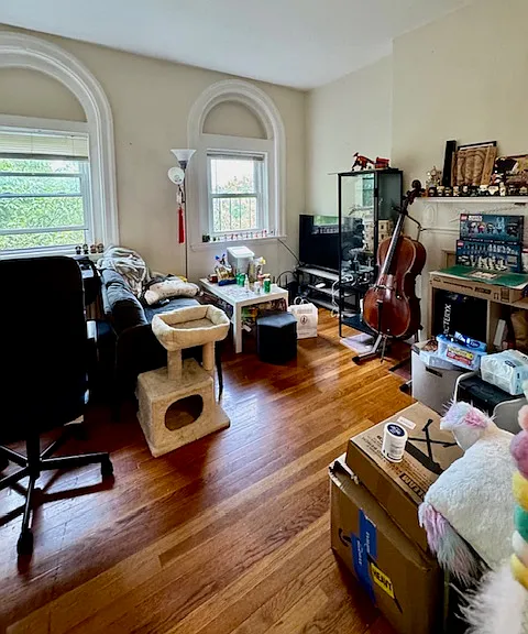 1071 Beacon St #7 — Photo 4