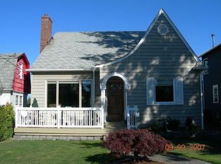 3048 Belvidere Ave SW, Seattle, WA 98126