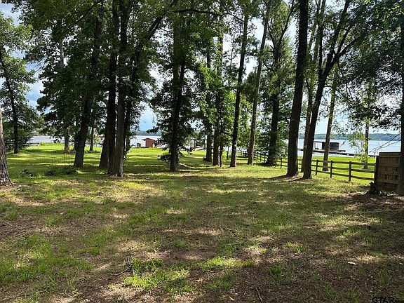 5th image of 20380 Shore Breeze Dr