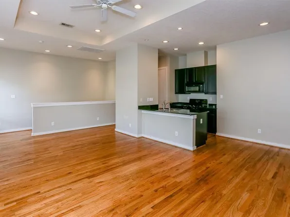 4030 Center St, Houston, TX 77007