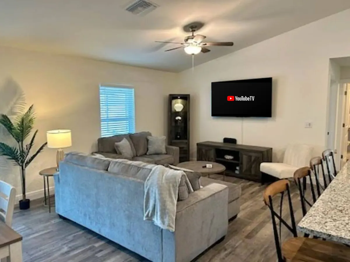 Photo 2 of 23 - 2122 NE 7th Ave #4BEDS - Cape Coral, FL Building Photo - 2122 NE 7th Ave #4BEDS