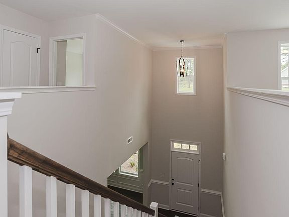 005 Entrance Compressed