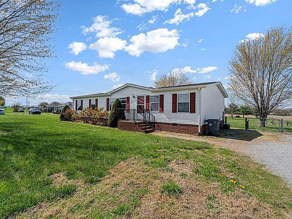 3rd image of 519 Cook Rd