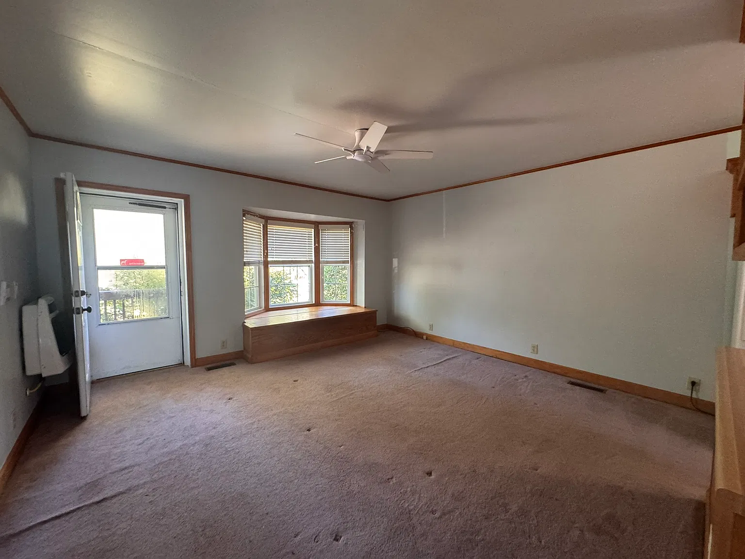2 bed, 1500 sqft, $1,200 — Photo 2