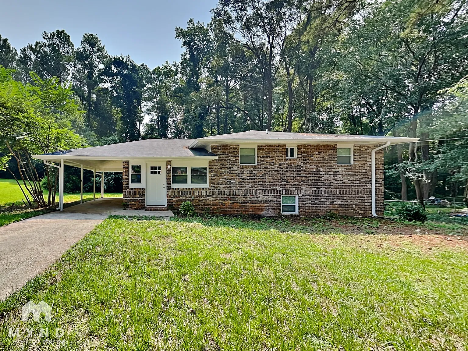 3 bed, 2.0 bath, 1218 sqft, $1,625 — Photo 1