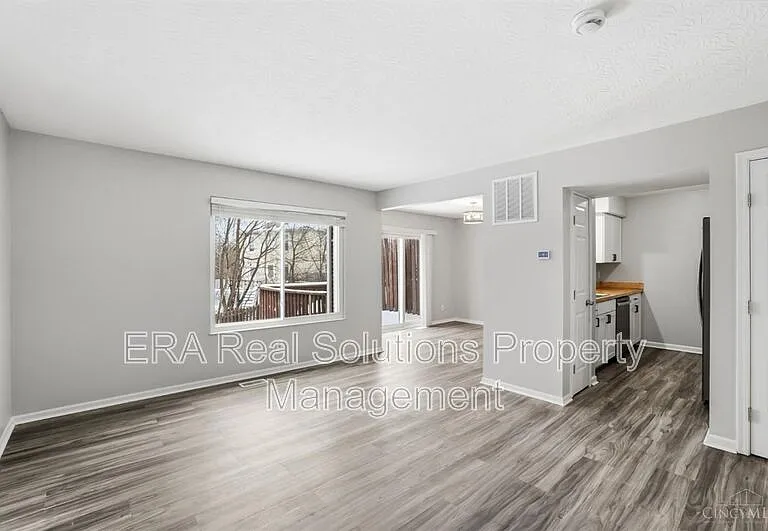 3595 Harvey Ave — Photo 6