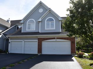 1681 W Ethans Glen Dr, Palatine, IL 60067