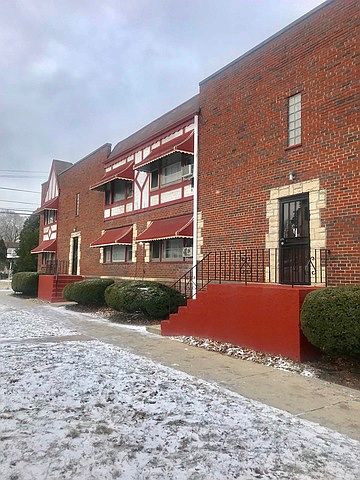 1st image of 802 Bellwood Ave #2N