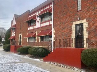802 Bellwood Ave #2N, Bellwood, IL 60104