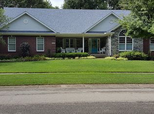 3008 S Winchester Acres Rd, Louisville, KY 40223