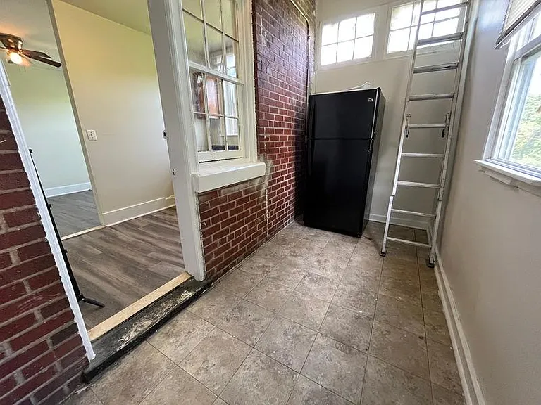 1620 V St SE #1 — Photo 19