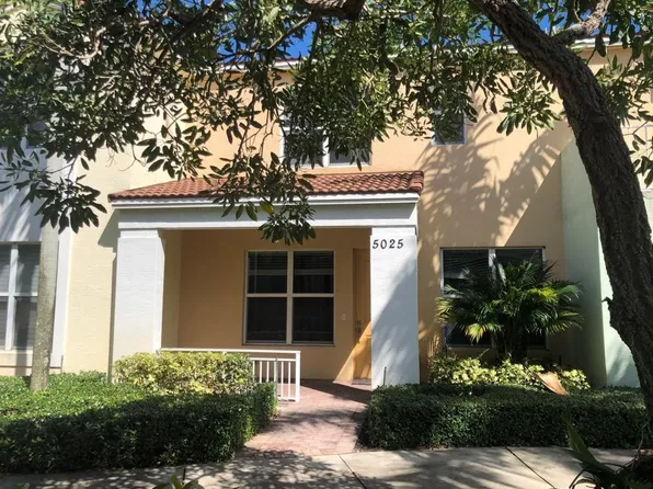5025 NW 16th Way, Boca Raton, FL 33431