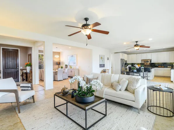 9 Shasta Lake Dr, Rancho Mirage, CA 92270