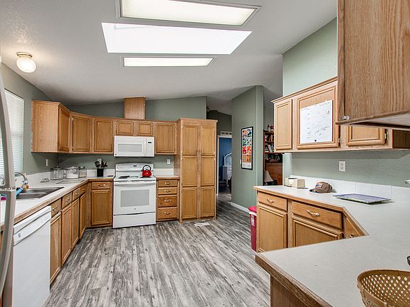 2nd image of 2180 E Joy Dr