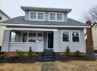 2029 Pleasant St, Fall River, MA 02723
