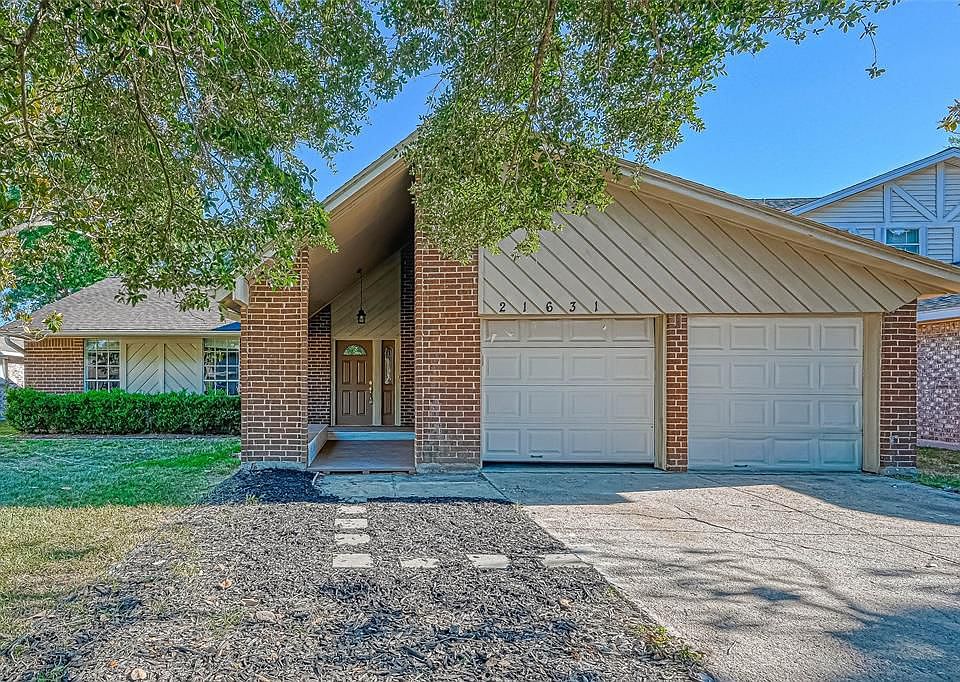 1st image of 21631 Park Villa Dr