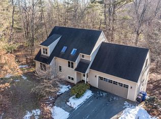 642 N Farms Rd, Northampton, MA 01062