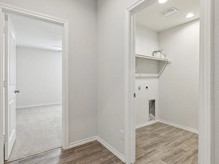 3537 Tahiti Ln — Photo 4