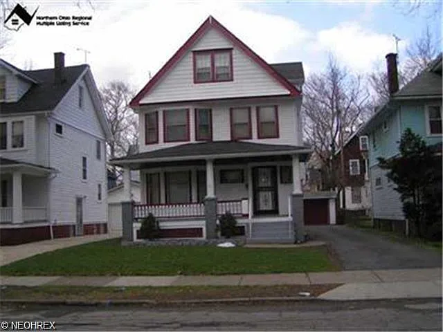 13604 5th Ave photo 1