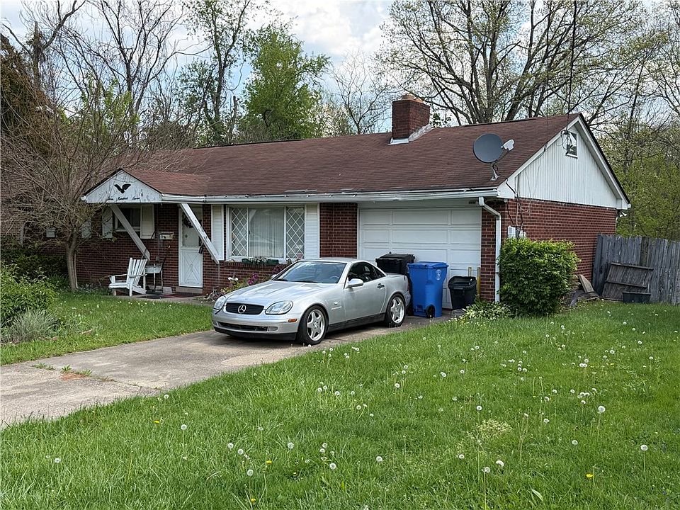 2nd image of 307 Aqua Ct