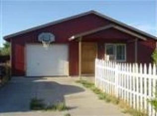 2445 SW Glacier Pl, Redmond, OR 97756