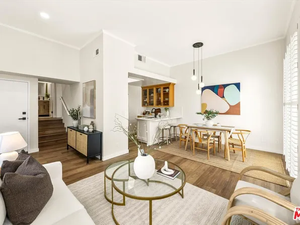 1098 Everett Pl, Los Angeles, CA 90026