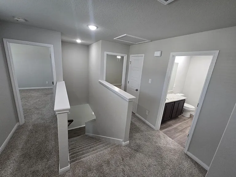 313 Caleb Ct — Photo 27