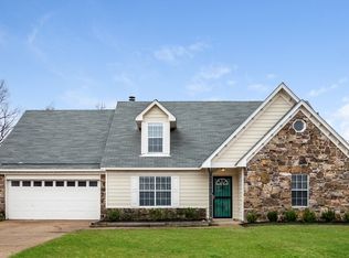 6867 Brady Hill Dr, Cordova, TN 38018