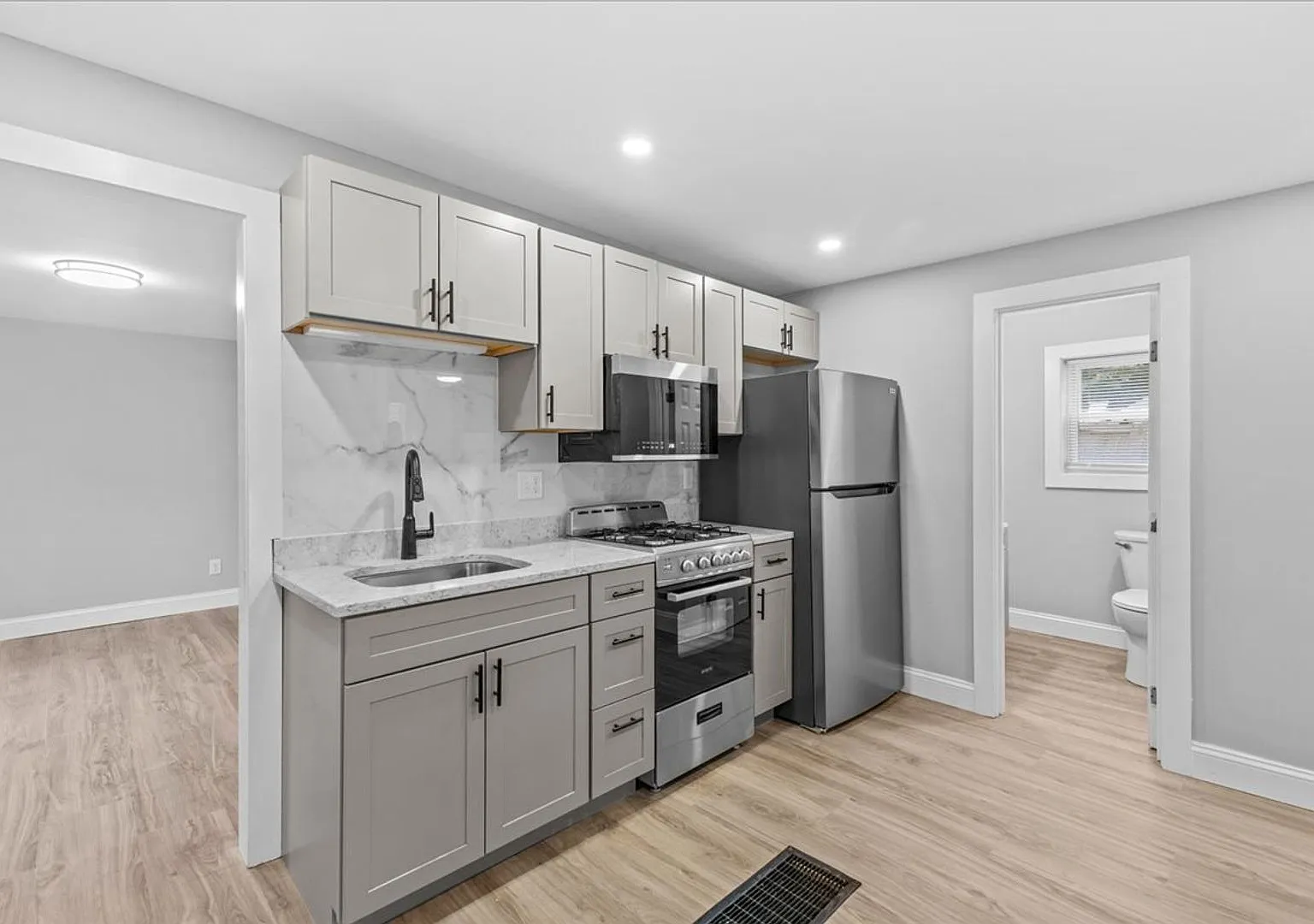 19 Greene St — Photo 1