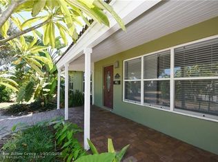 924 SE 8th Ct, Deerfield Beach, FL 33441