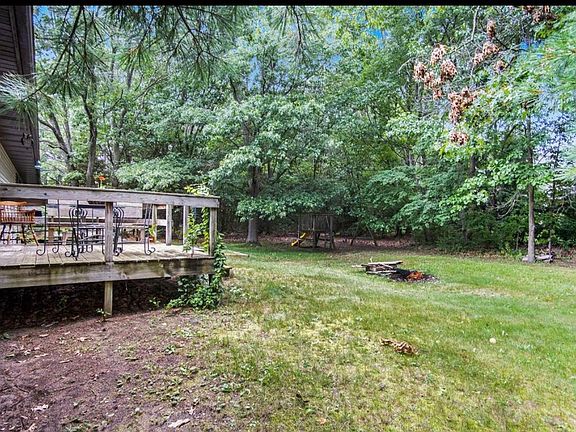 3rd image of 152nd Ave #13974