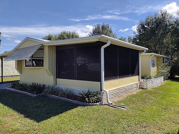 3rd image of 29 Butler Blvd
