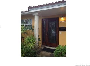 8290 SW 90th St, Miami, FL 33156