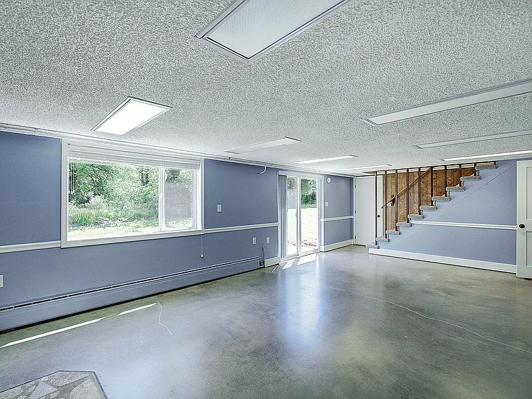 18021 Issaquah Hobart Rd SE — Photo 41