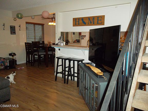 3rd image of 2068 N Avenida Vista Del Monte St #2