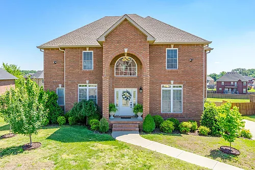1533 Edgewater Ln Photo 1