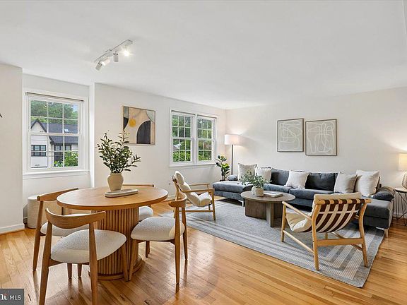 3rd image of 8205 Grubb Rd APT 101