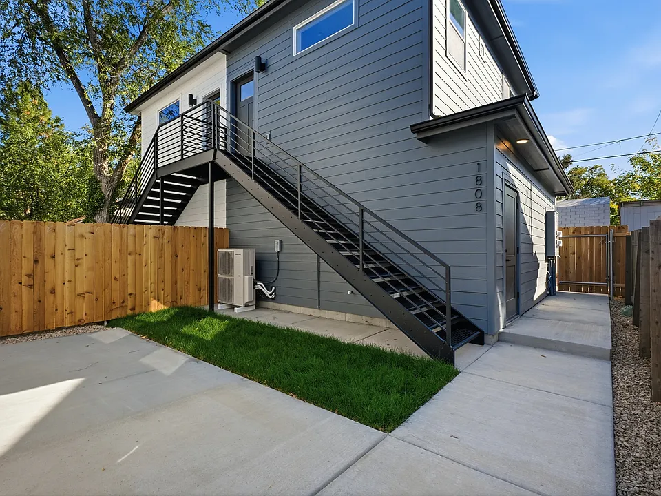 1808 S Grant Ave #A