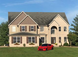 140 Willing Way, Troy, IL 62294