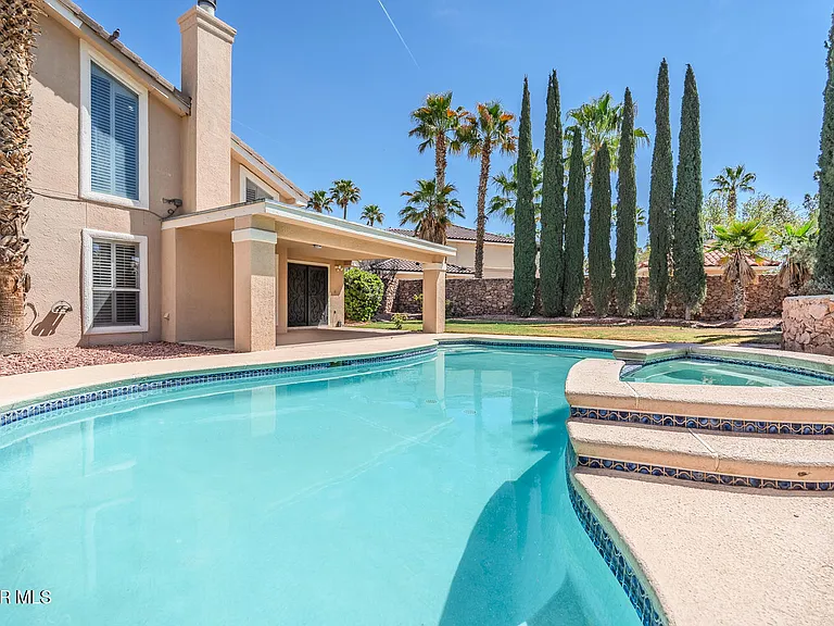 2066 Paseo Del Prado Dr — Photo 44