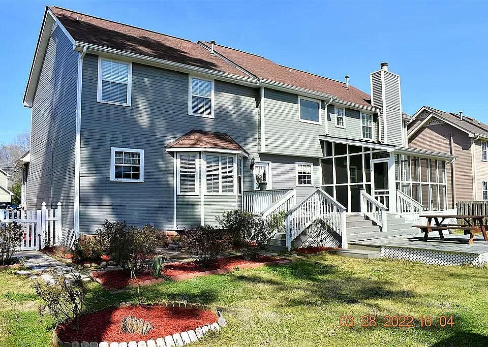 1st image of 1620A Brook Manor Dr #Hixs0n