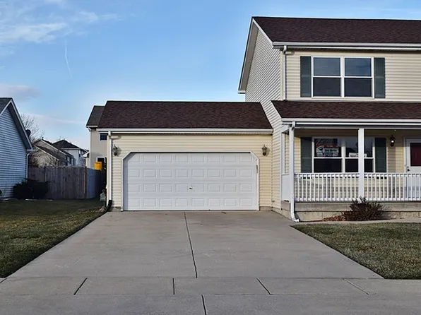 541 S Elizabeth St, Maple Park, IL 60151