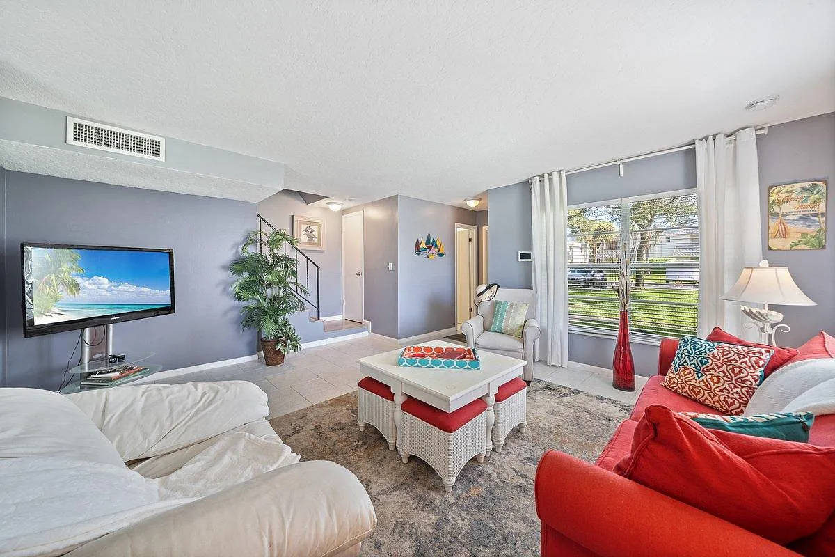 2 bed, 2.5 bath, 1424 sqft, $2,600 — Photo 4