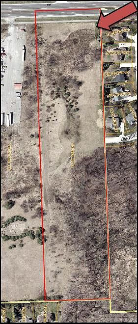 2nd image of 6601 N Rochester Rd