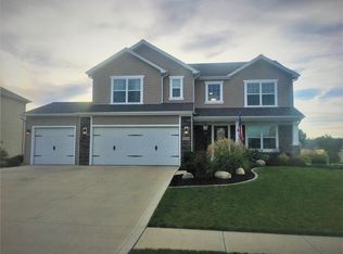 8127 Queenboro Ct, Fort Wayne, IN 46835